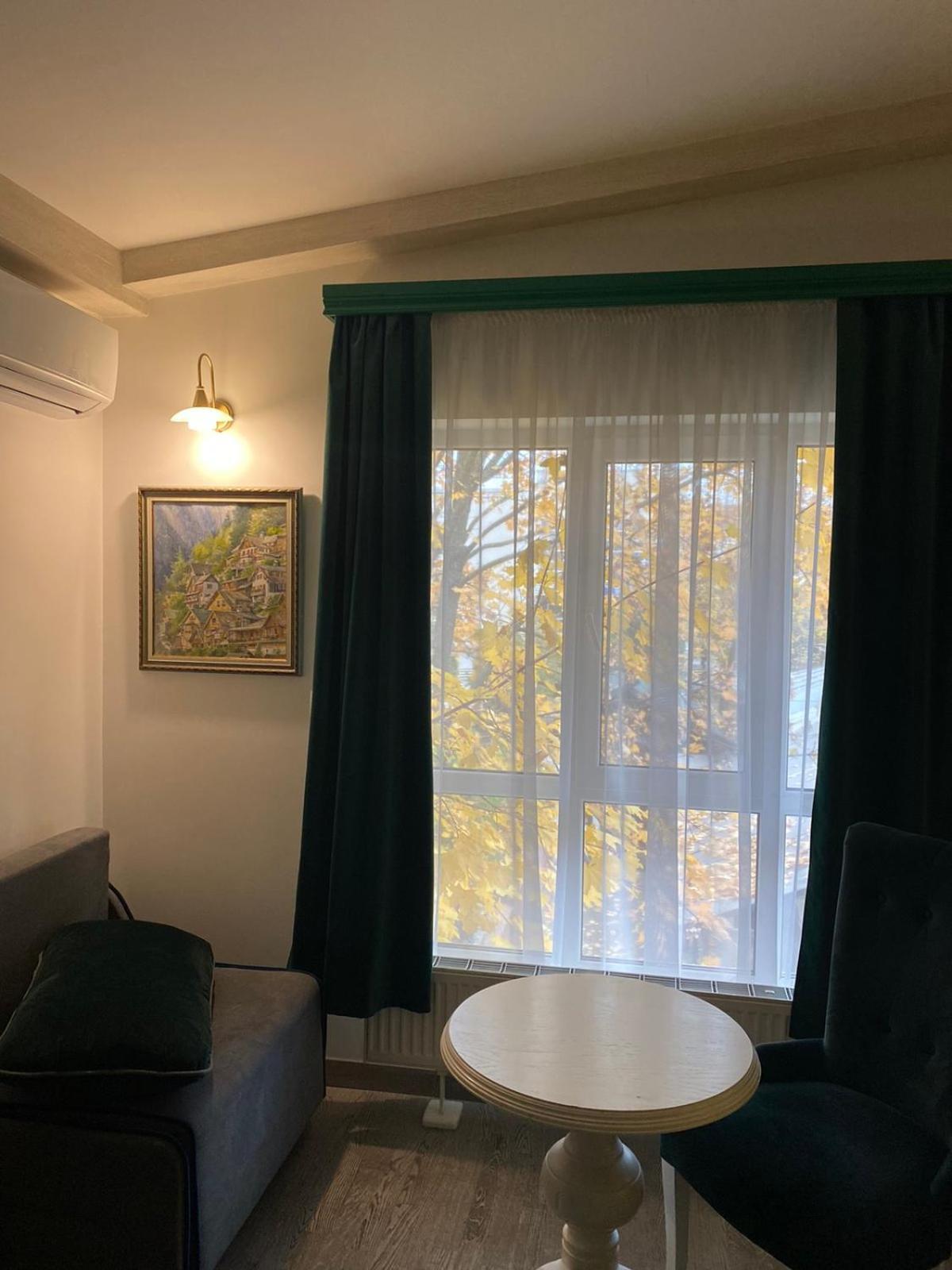 Fontush Boutique Hotel Ивано-Франкивск Екстериор снимка